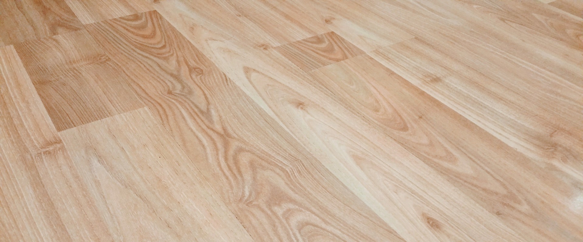 Tigard, OR Vinyl Plank Store Guide for Kitchen Remodeling Projects